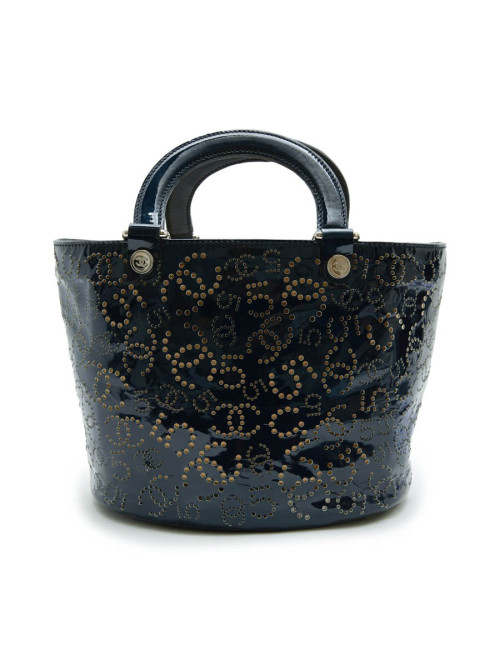 CHANEL bag in perforated navy blue patent leather