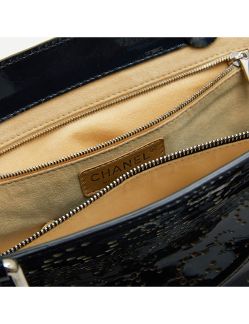 CHANEL bag in perforated navy blue patent leather