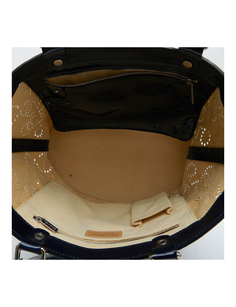 CHANEL bag in perforated navy blue patent leather