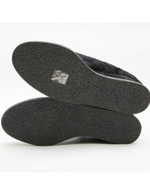 Boots CHANEL T37,5 veau velours violet foncé