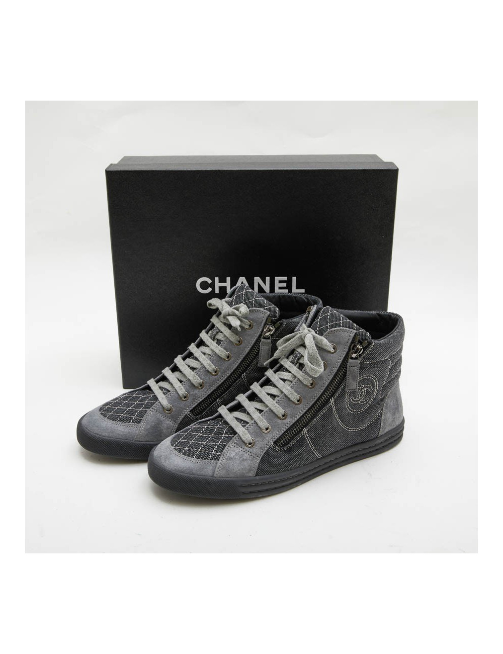 Baskets  Chanel T39,5 denim et veau velours gris