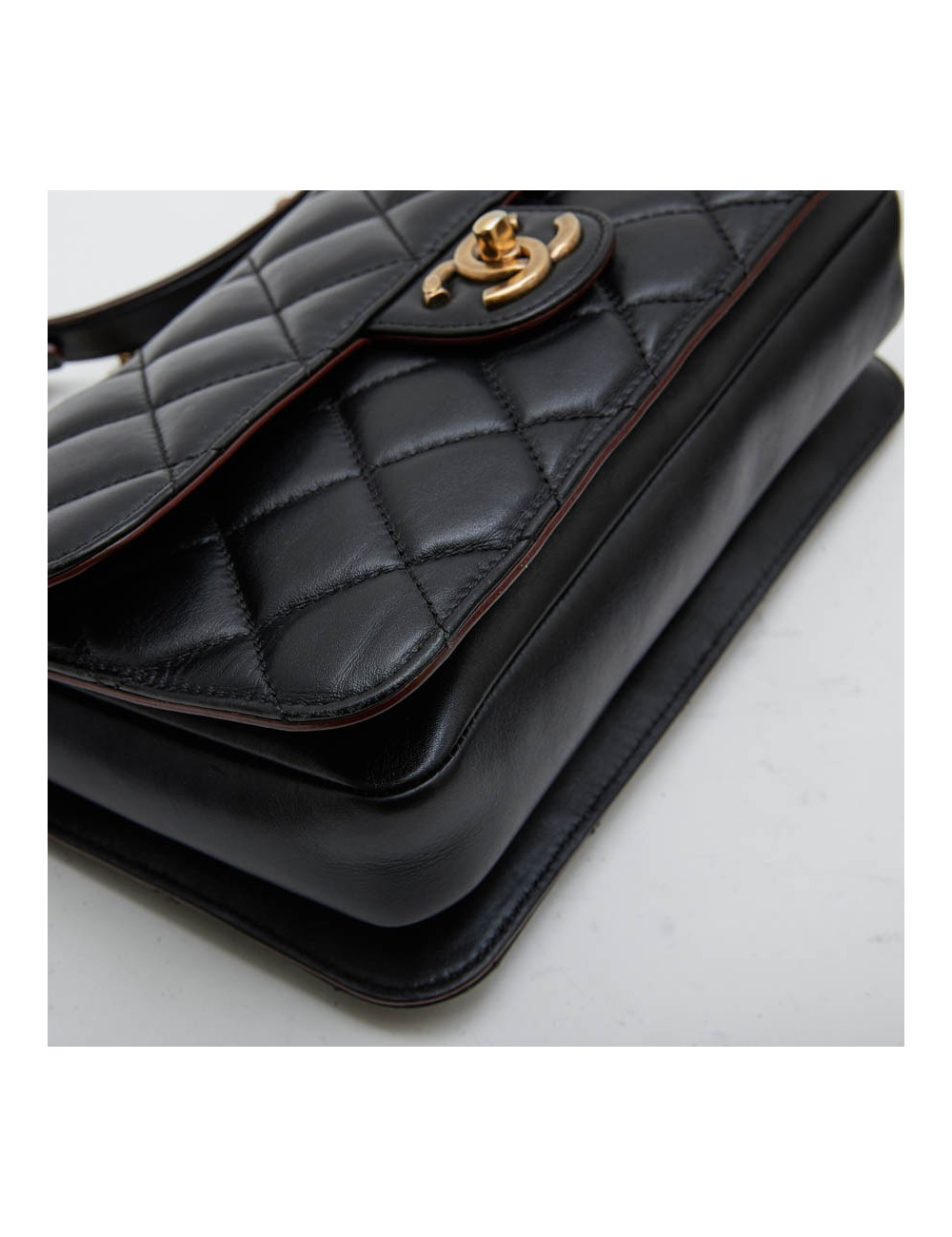 CHANEL 'Pondichery' model double flap bag in black quilted leather