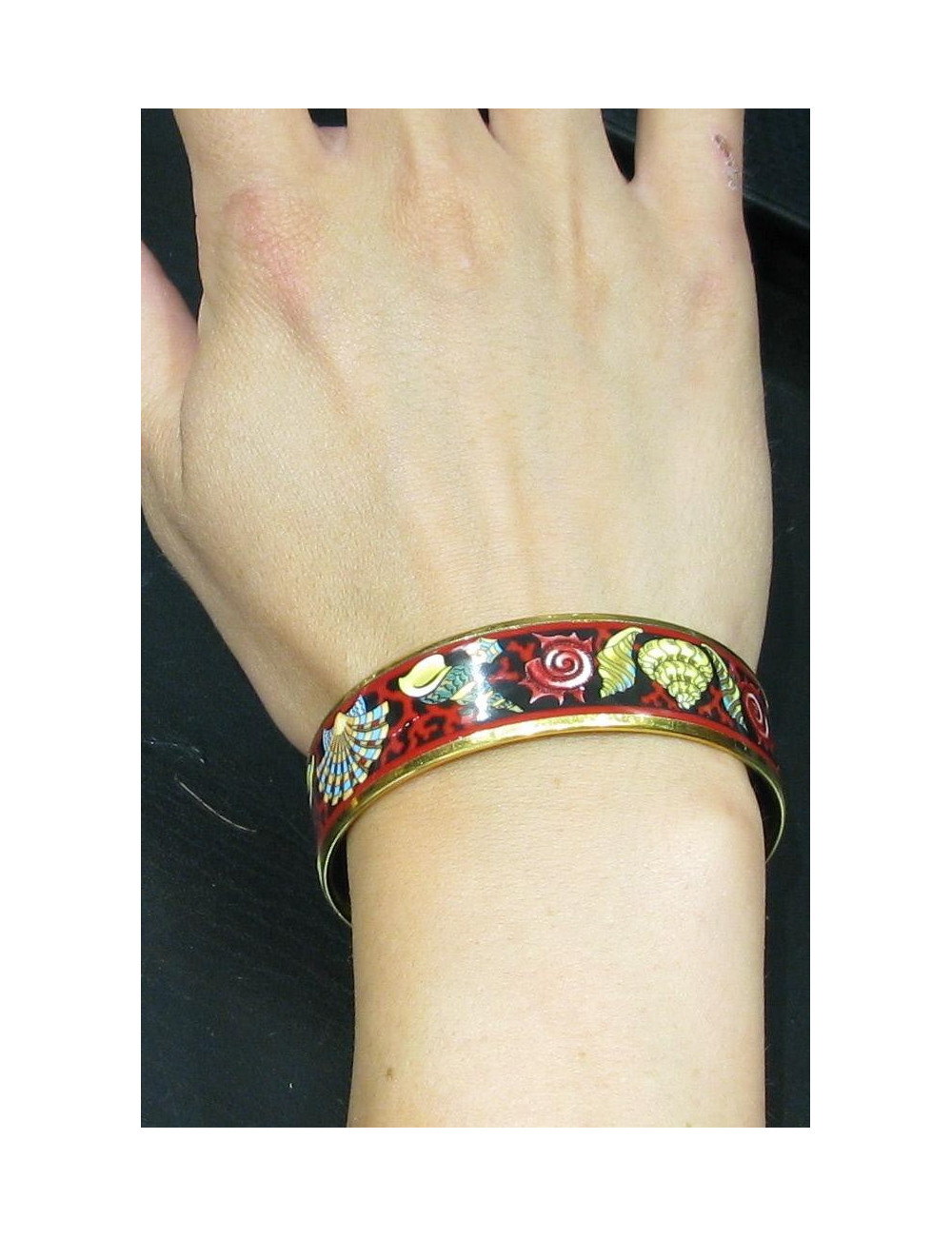 Bracelet HERMES  en émail "Coquillage"