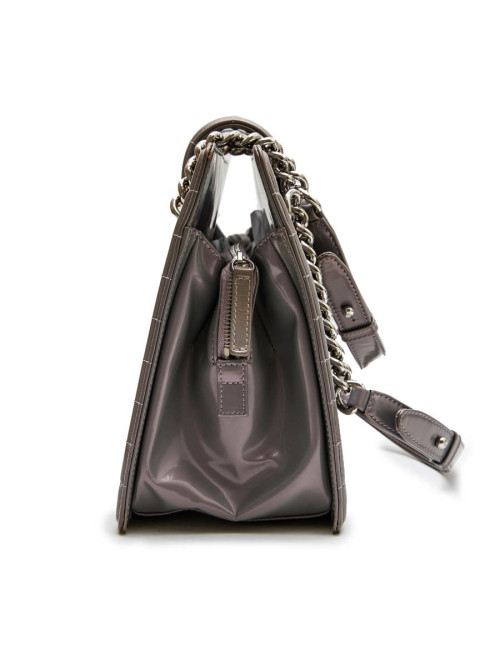 Sac "Boy" GM CHANEL cuir verni gris à reflets mauve