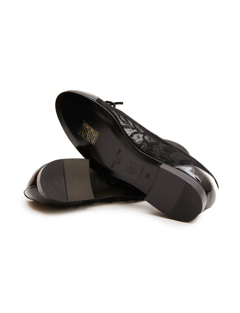CHANEL ballerians size 34FR in lace and black patent leather