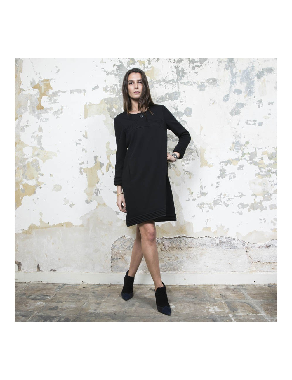 Robe CHANEL T 38 en jersey noir