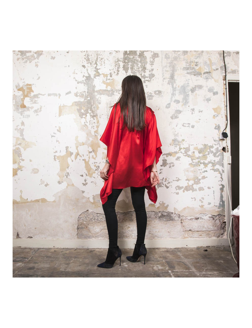 GIVENCHY Blouse 38FR in red silk