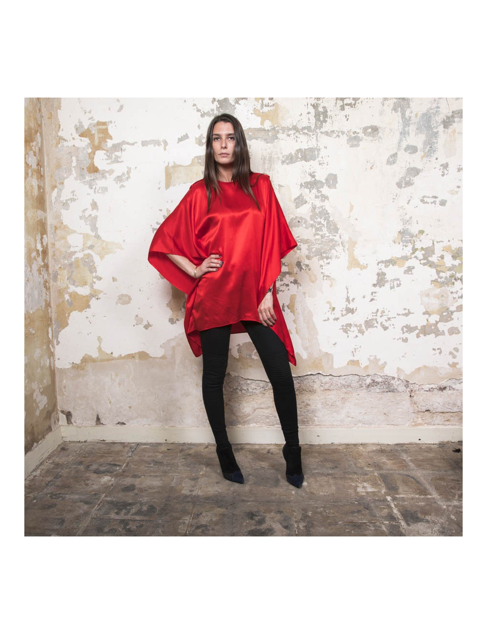 Blouse T 38 GIVENCHY en soie rouge vif