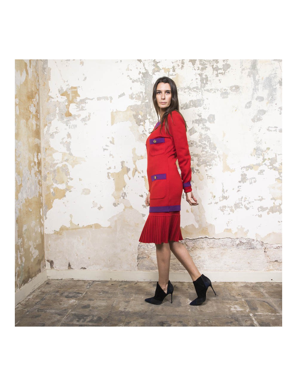 CHANEL T 38 set sweater and skirt in red wool with purple borders