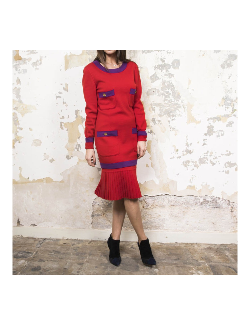 Ensemble CHANEL T 38 pull et jupe en laine rouge avec bordures violettes