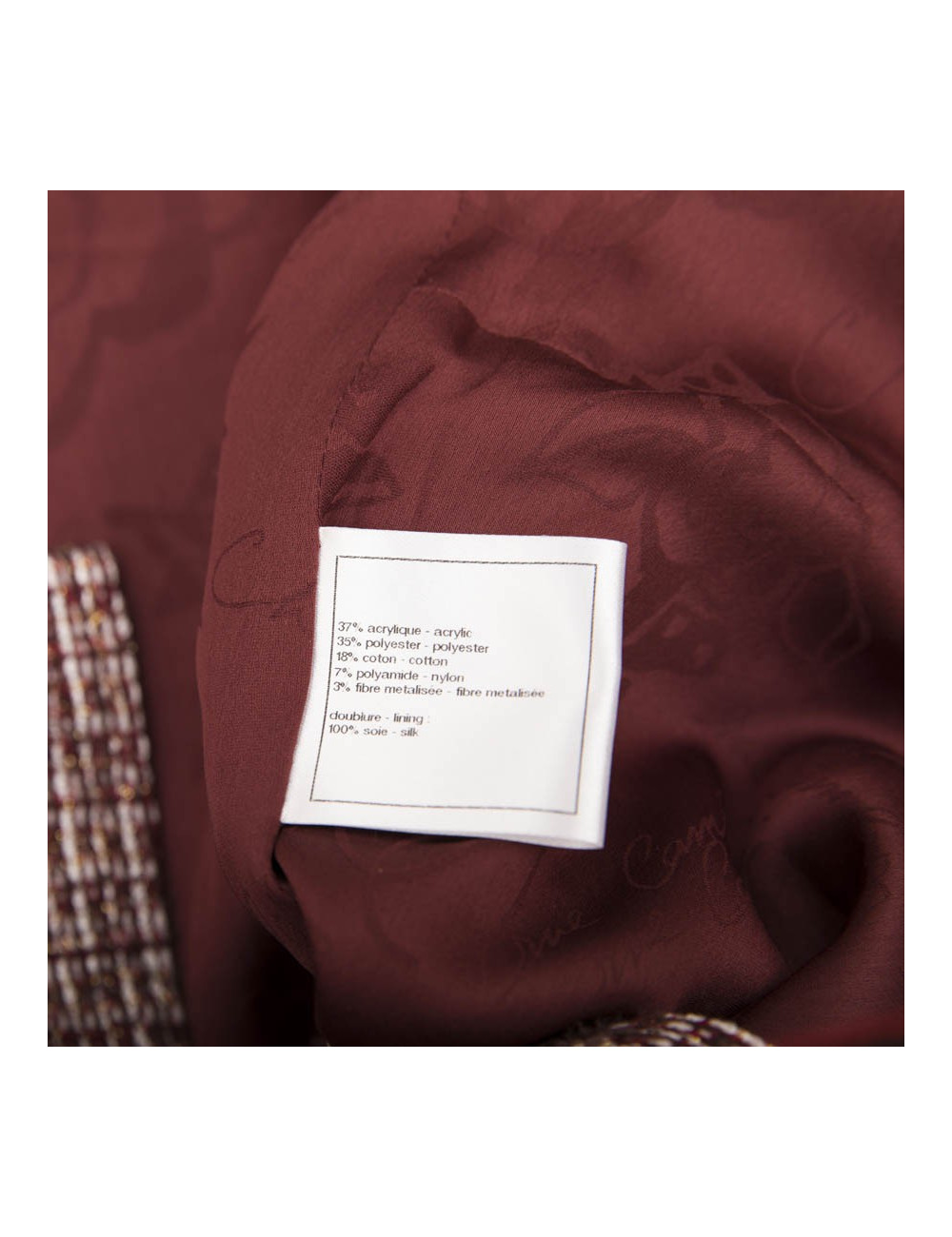  CHANEL jacket size 40 in burgundy fabric with gold metallic threads
