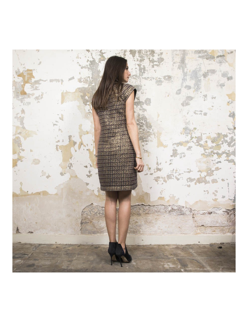 CHANEL "Paris-Shanghai" dress in gold, black and beige cashmere and wool size 36FR