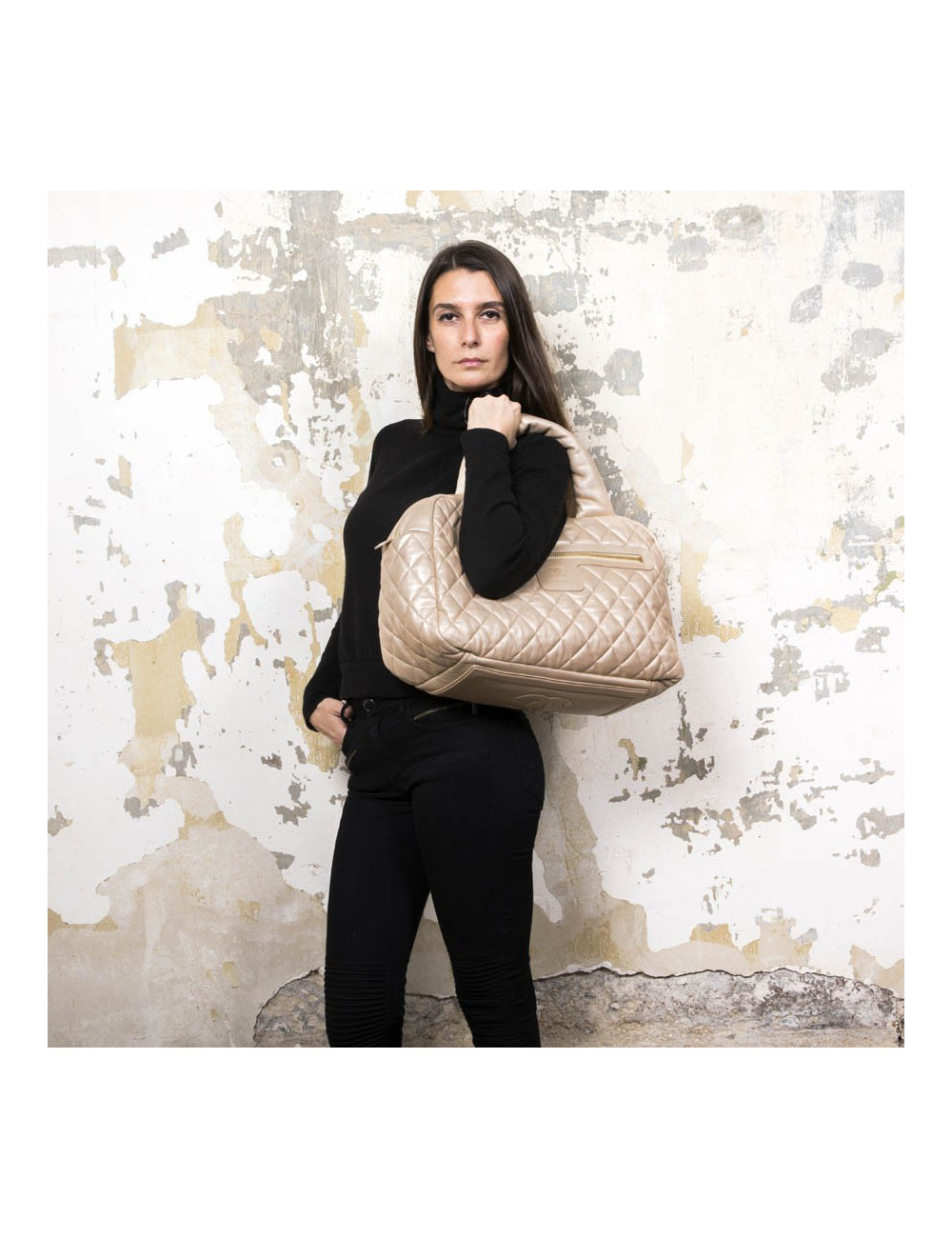 Sac Cocoon CHANEL cuir matelassé  or