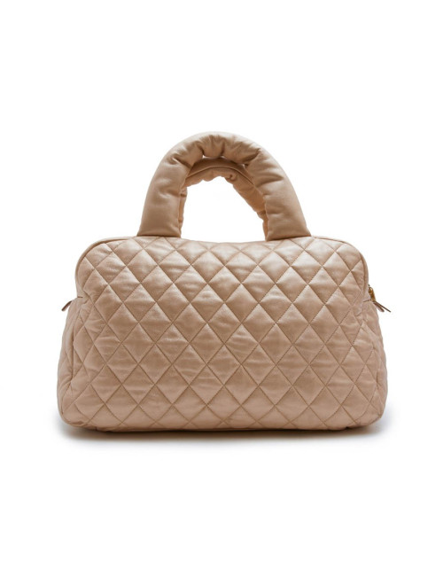  CHANEL 'Cocoon' bag in gold quilted leather