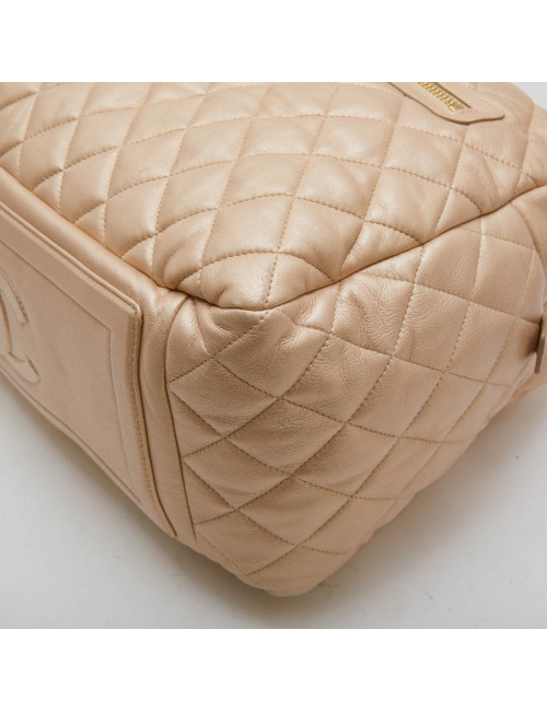 Sac Cocoon CHANEL cuir matelassé  or