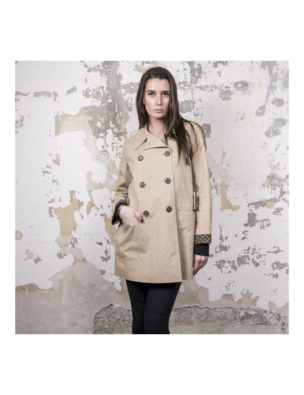 LOUIS VUITTON Mackintosh raincoat in beige cotton size 42