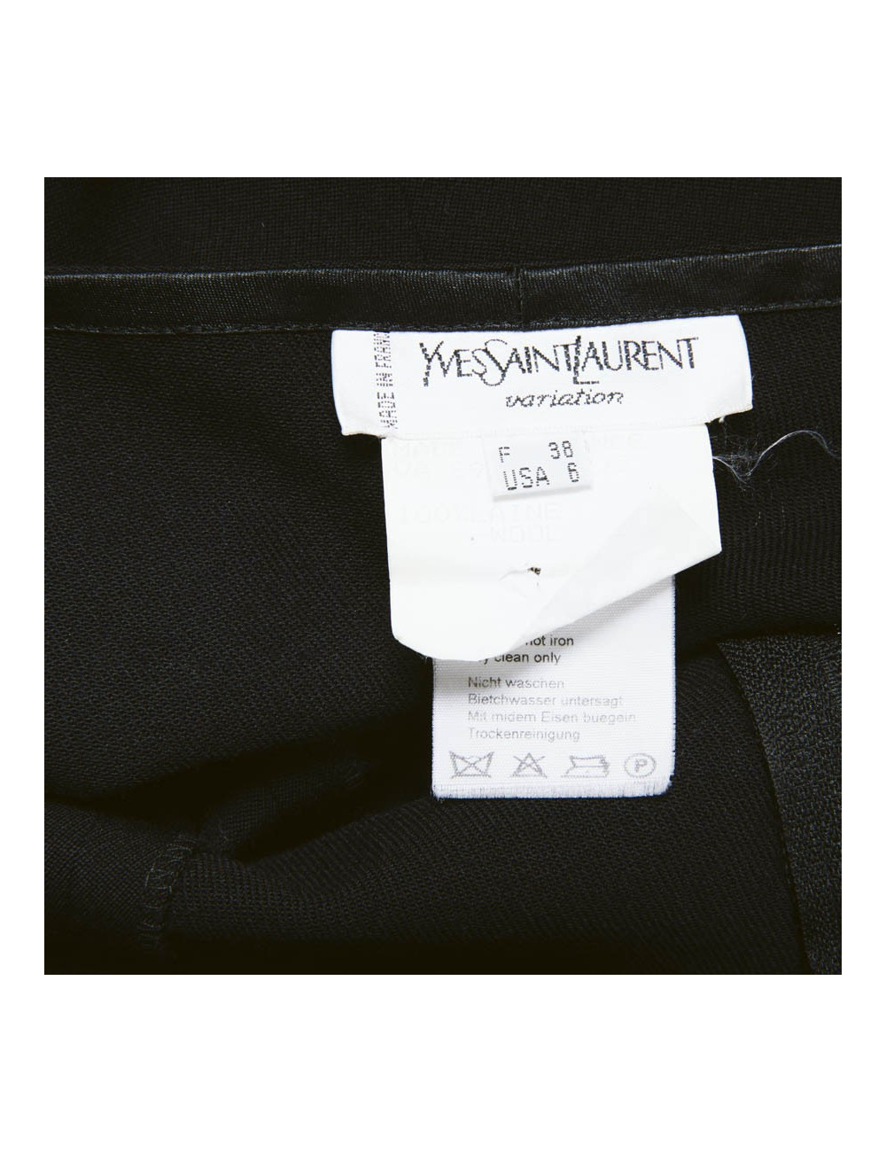 Robe YVES SAINT LAURENT T 38 FR en laine noire dos nu et col de veste