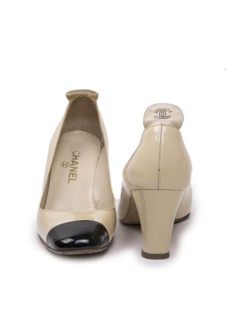 Escarpins CHANEL T 36.5 bicolores 