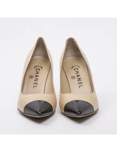 Escarpins CHANEL T 35.5 C bicolores