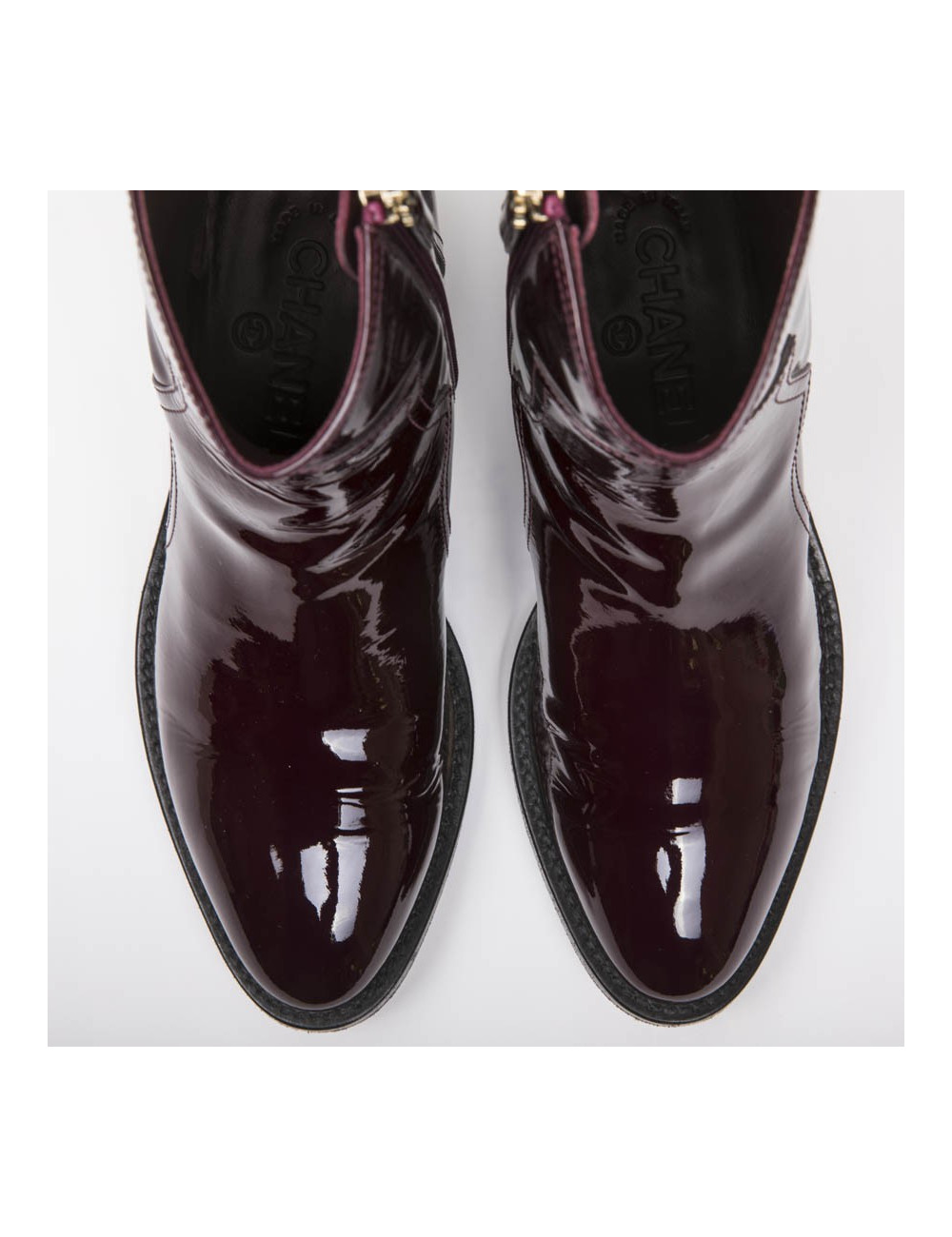 Boots T 37 CHANEL cuir verni lie de vin