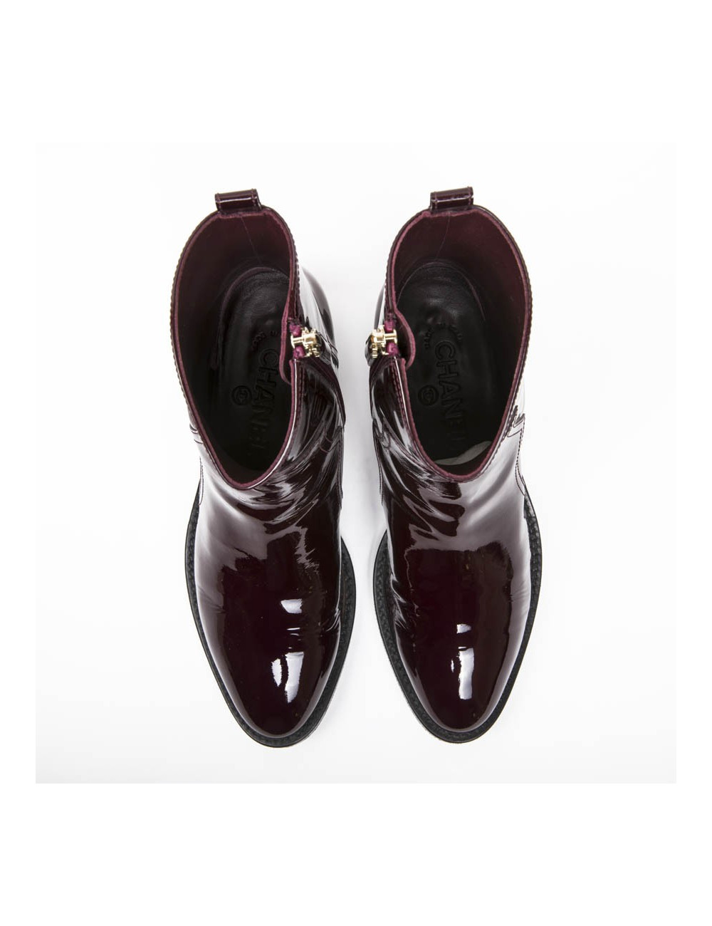 Boots T 37 CHANEL cuir verni bordeaux