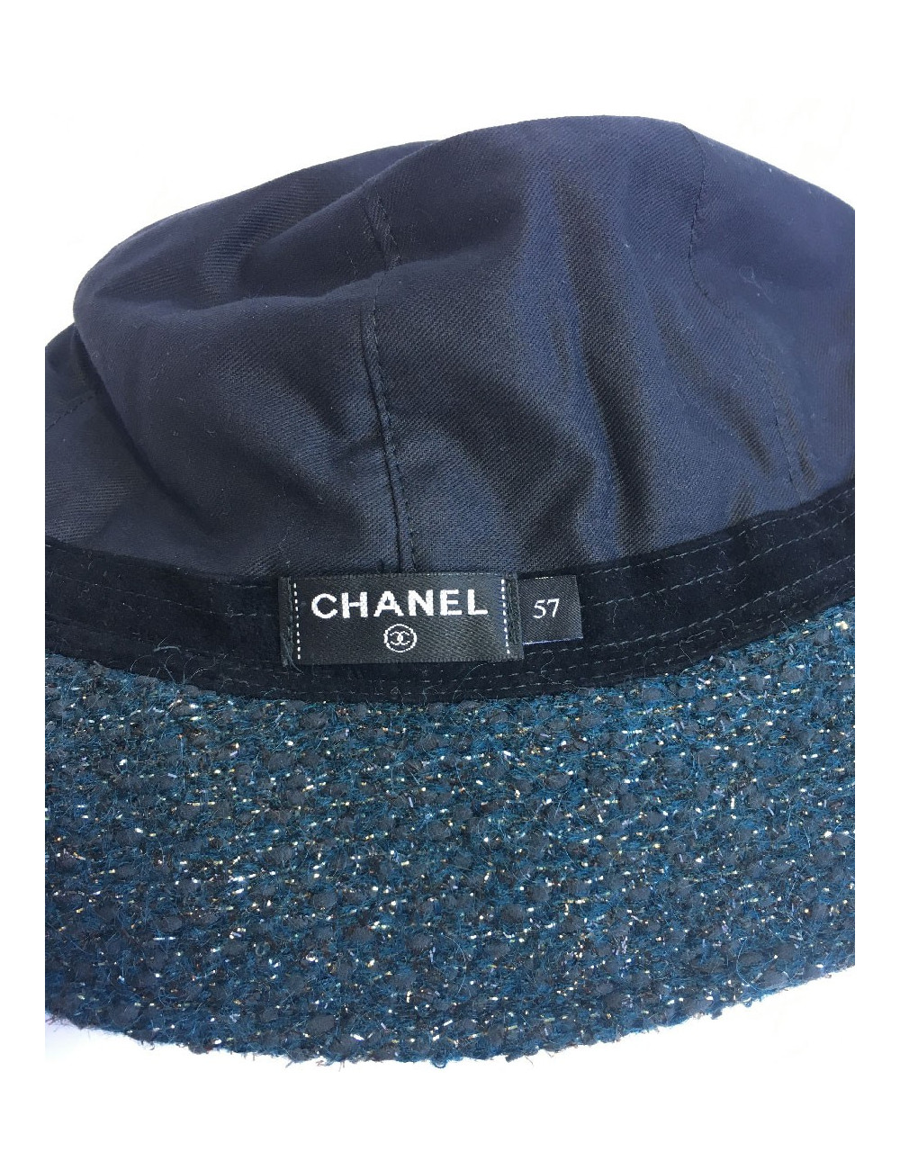Bob CHANEL en tweed vert et fils d'or avec  bijou croix