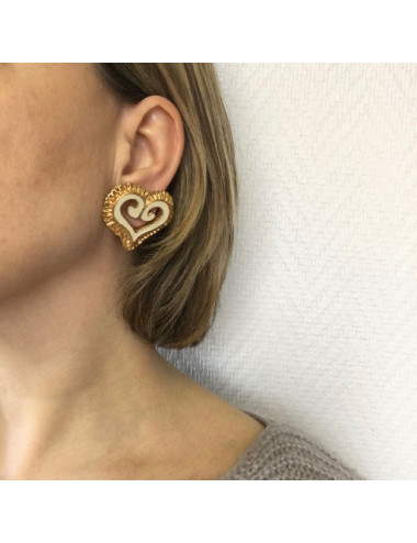 Boucles d'oreille clips CHRISTIAN LACROIX coeur vintage en métal doré 2