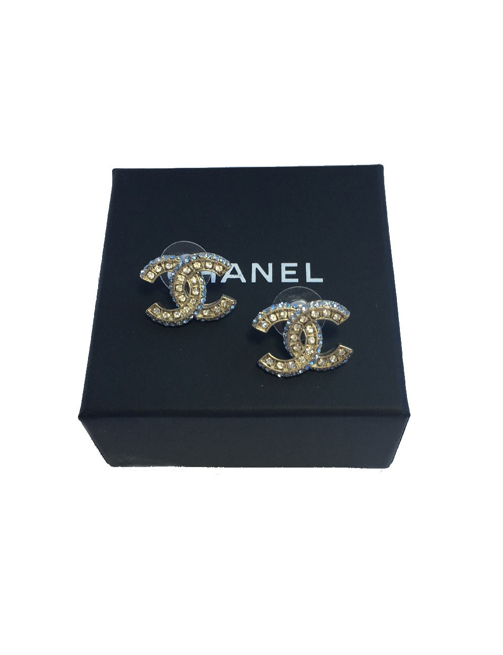 Boucles d'oreille clous CHANEL double C strass