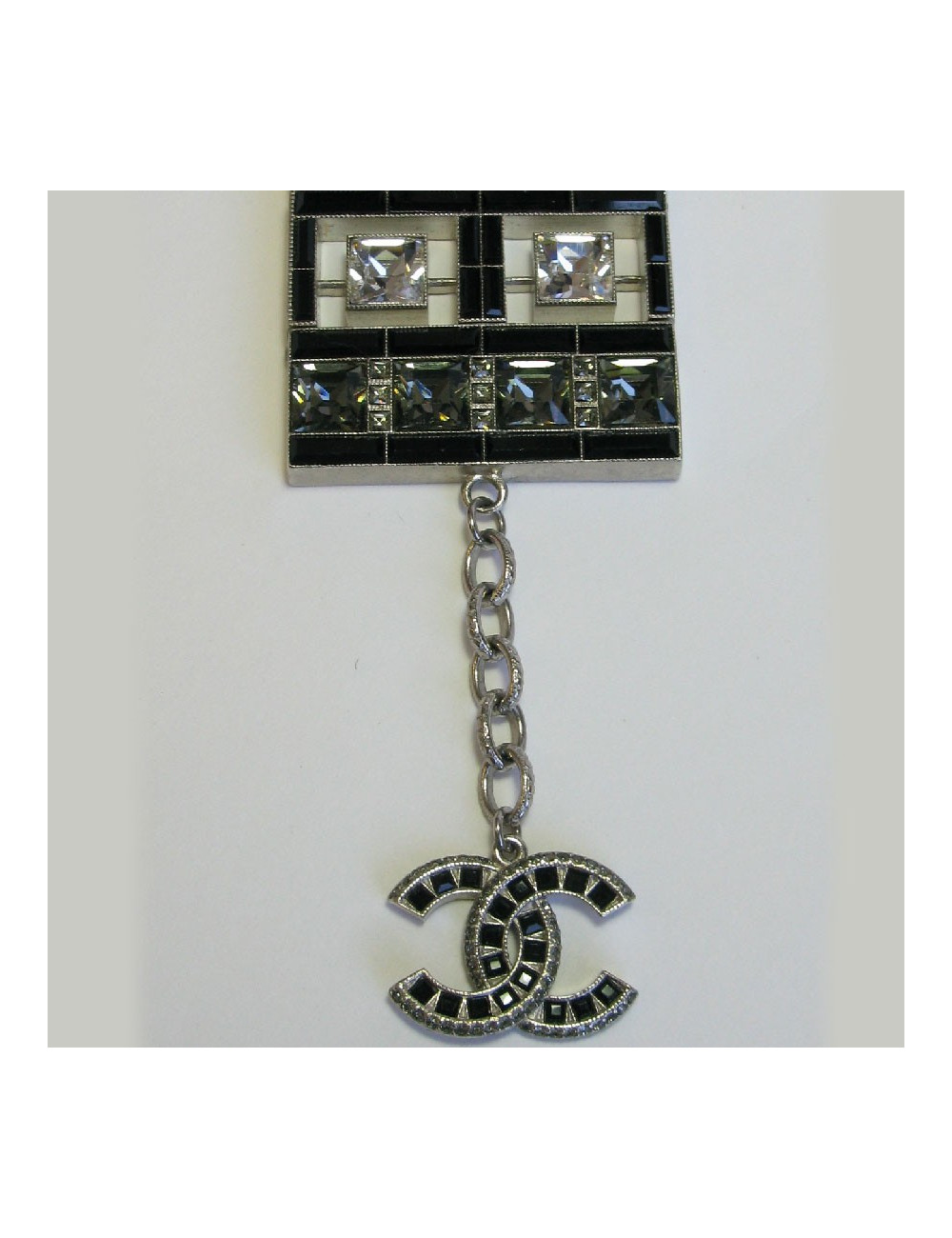 Manchette CHANEL Couture en métal argenté et strass E.S 