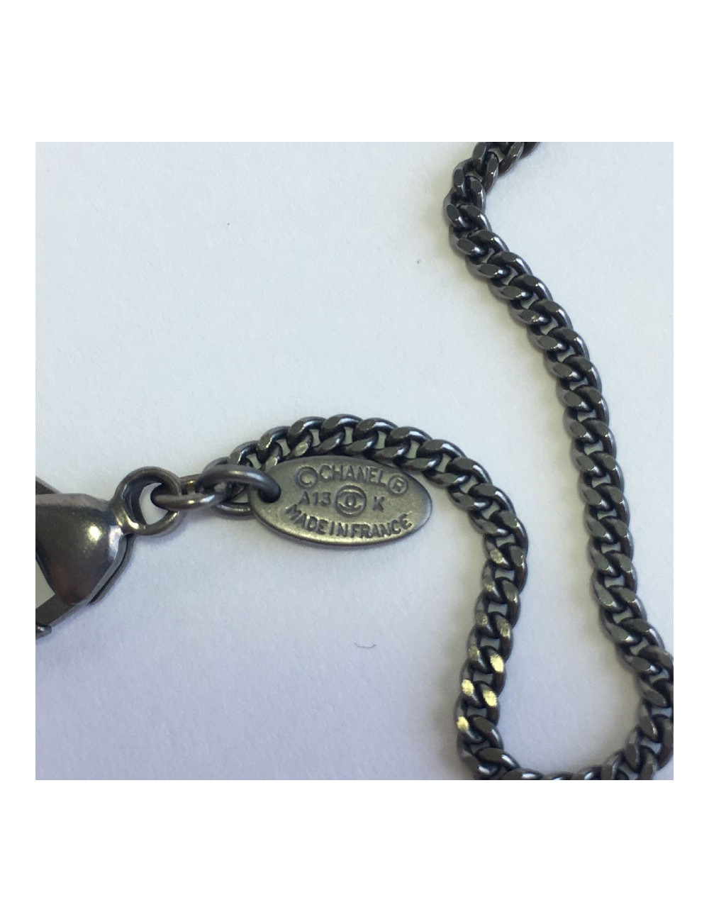 CHANEL CC necklace in ruthenium metal