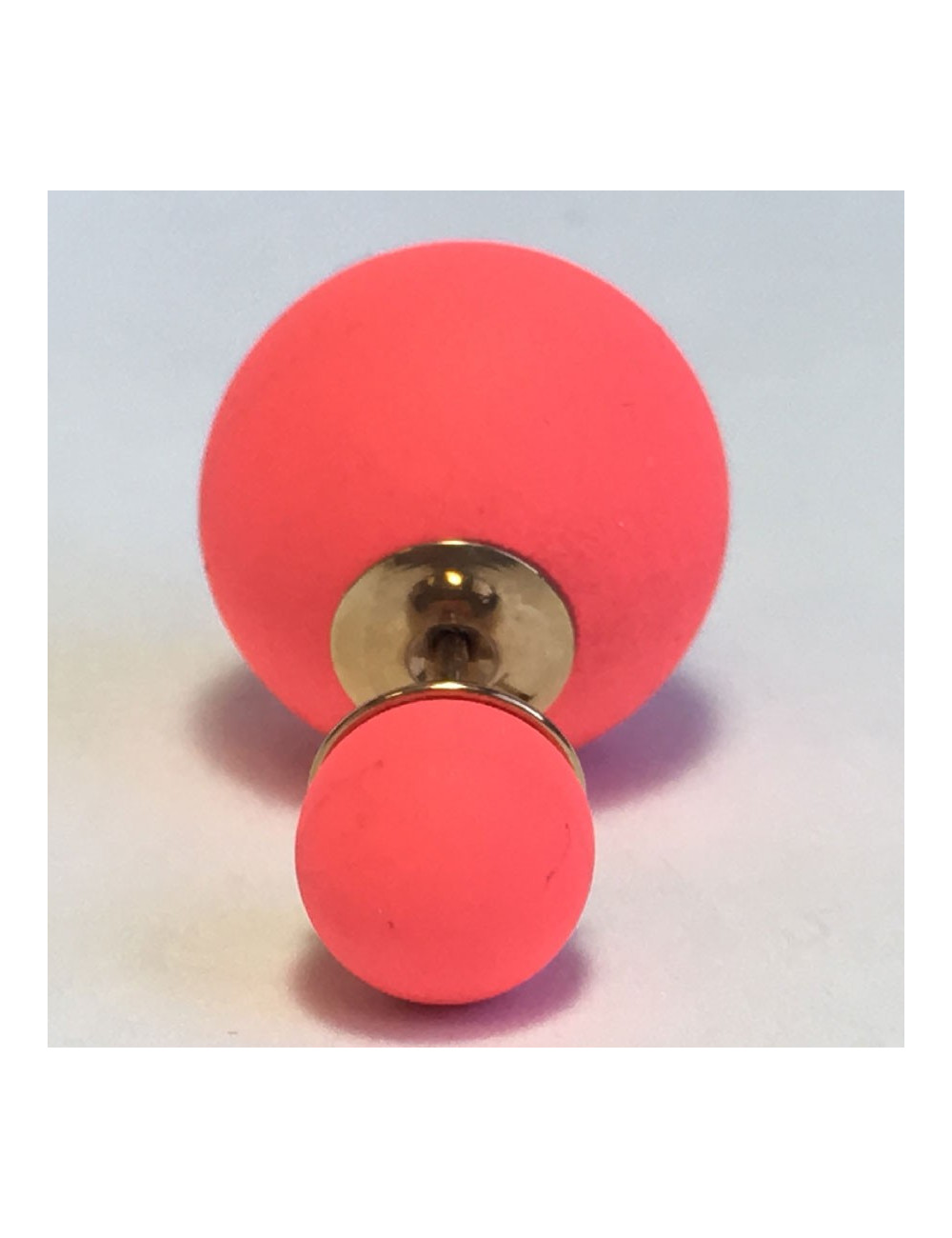 Boucle d'oreille "Tribales"DIOR en gomme rose fluo