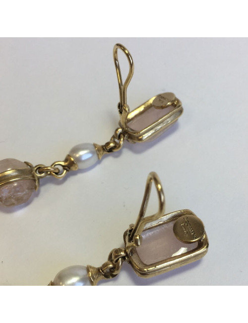 Boucles d'oreille GOOSSENS pendantes en pâte de verre blanche et rose pâle