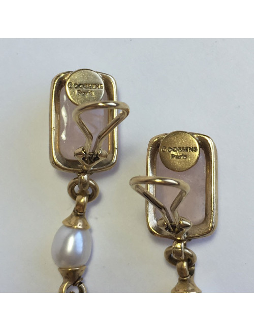 Boucles d'oreille GOOSSENS pendantes en pâte de verre blanche et rose pâle
