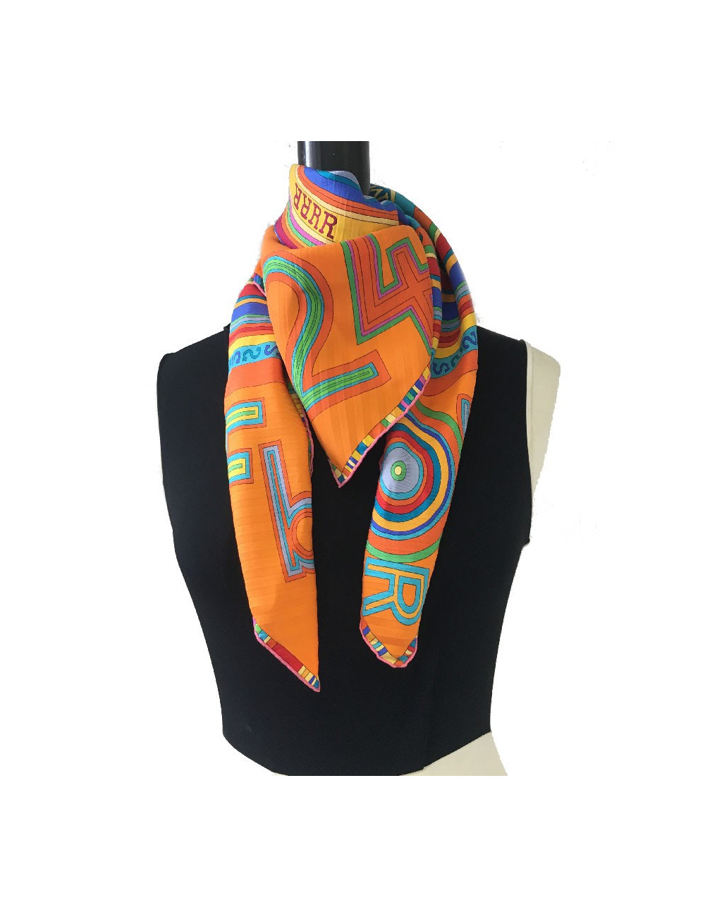 Grand foulard HERMES 