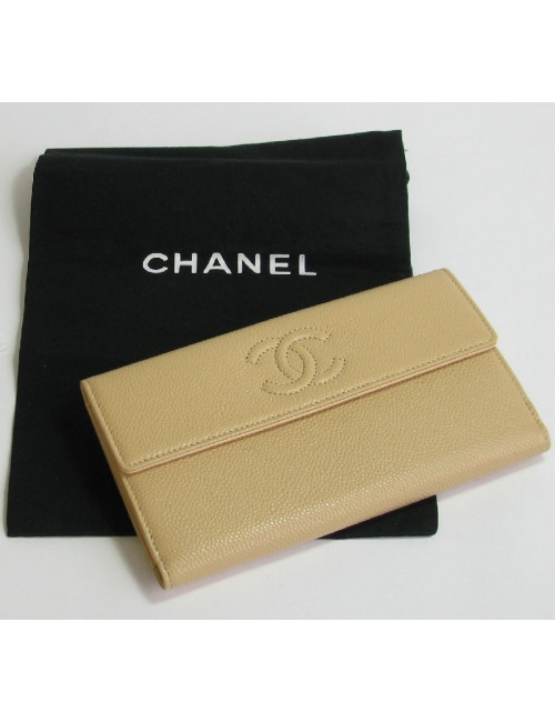 Portefeuille CHANEL en cuir grainé beige
