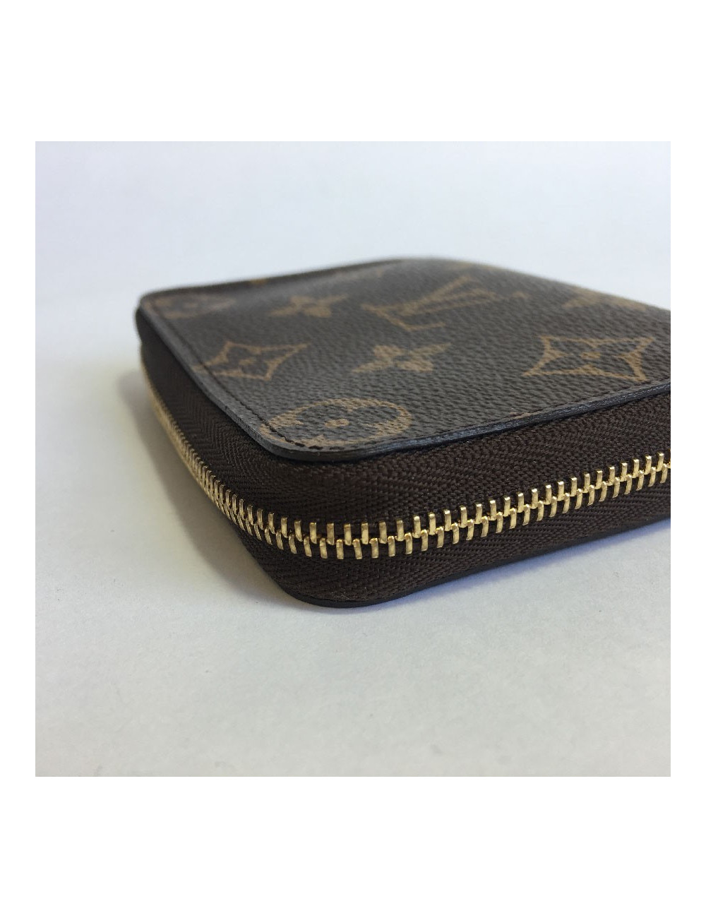  LOUIS VUITTON "Zippy" wallet in brown monogram canvas