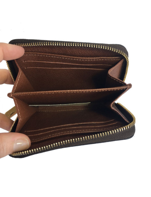  LOUIS VUITTON "Zippy" wallet in brown monogram canvas