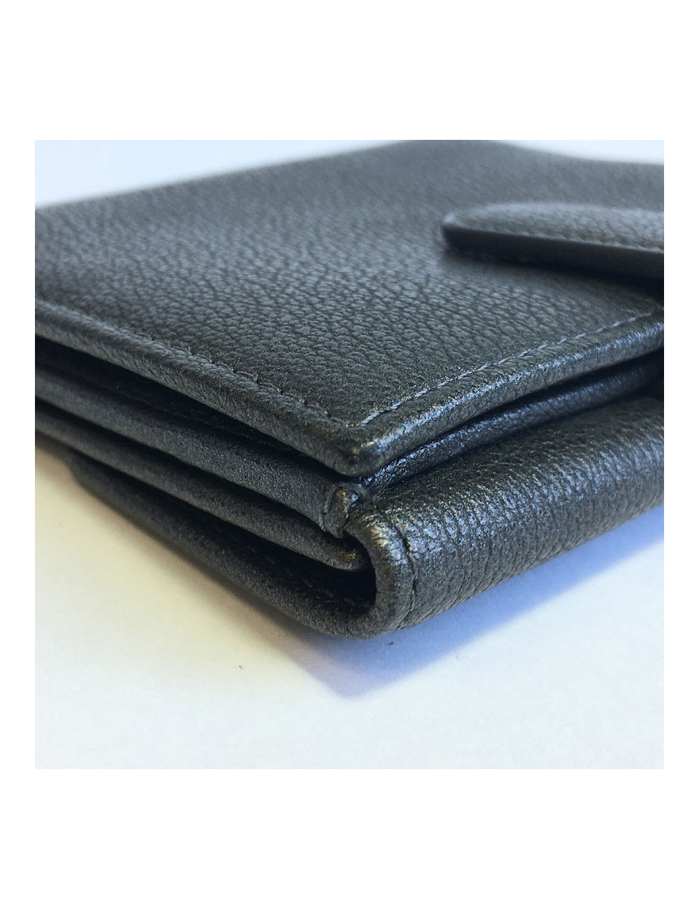 Porte monnaie CHANEL cuir grainé gris