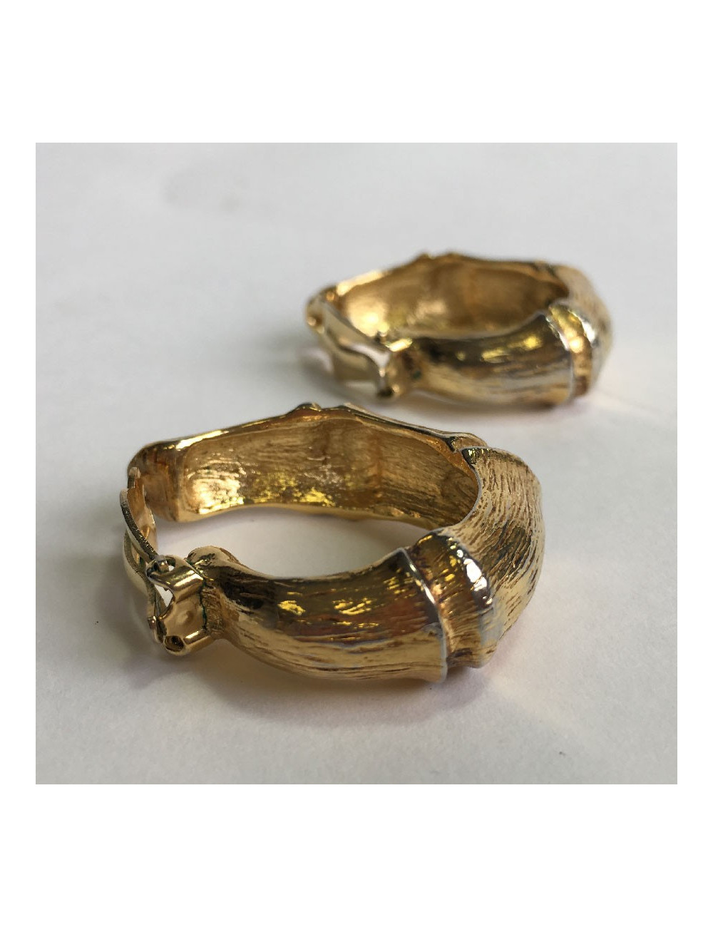 Boucles d'oreille clips YSL YVES SAINT LAURENT