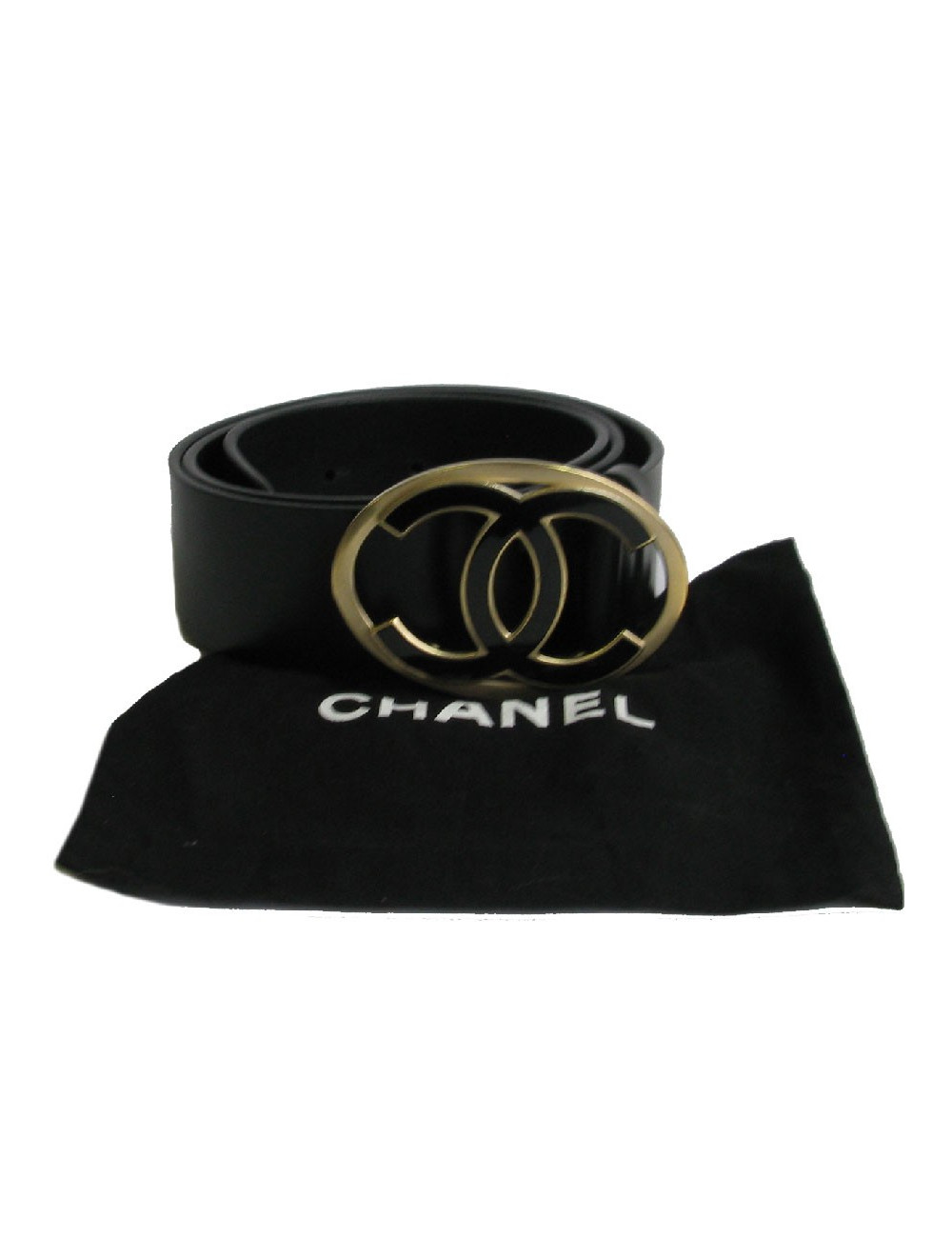 Ceinture CHANEL T 85 en cuir noir, boucle en métal or mat  CC noir