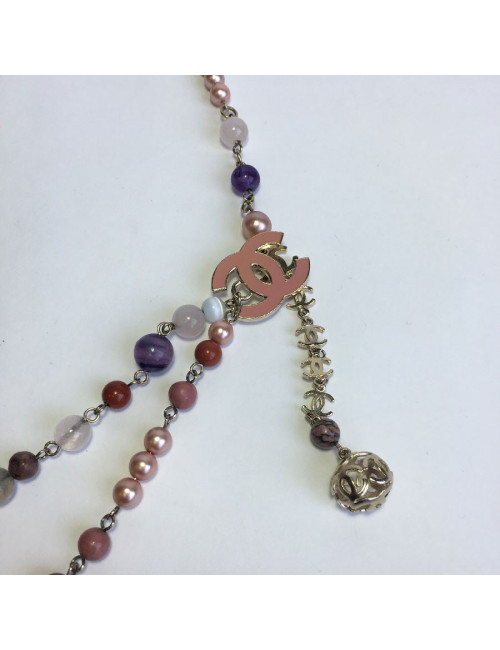 Ceinture-sautoir CHANEL en perles multicolores et CC