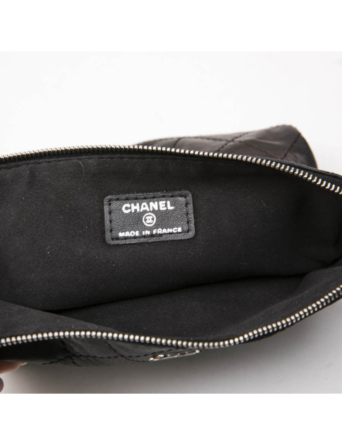 CHANEL Ipad case in black smooth quilted leather