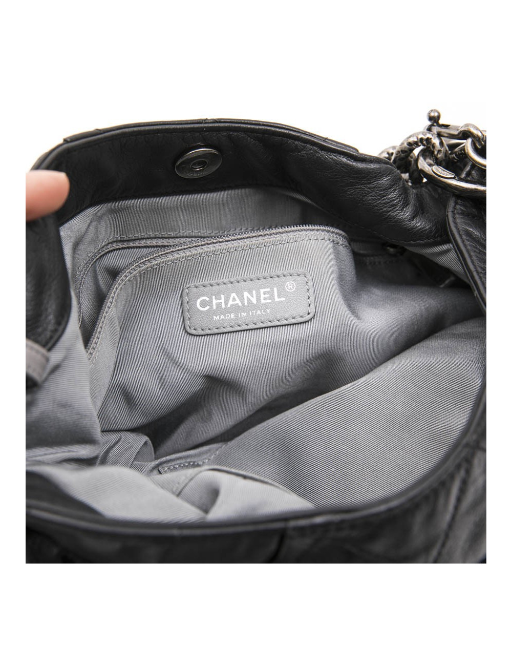 CHANEL messenger bag in aged soft gray quilted lambskin leather