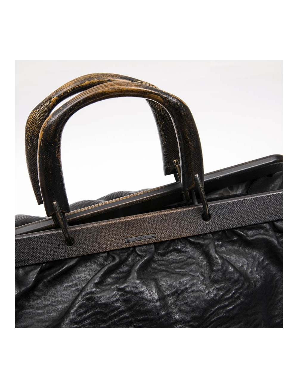 GUCCI vintage bag in a black cowhide leather and ribbed wood