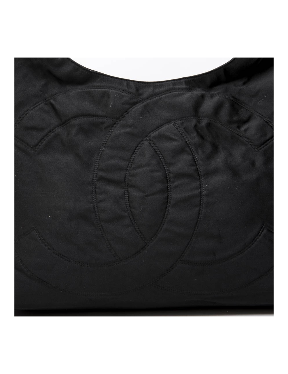 Sac CHANEL en satin duchesse noir