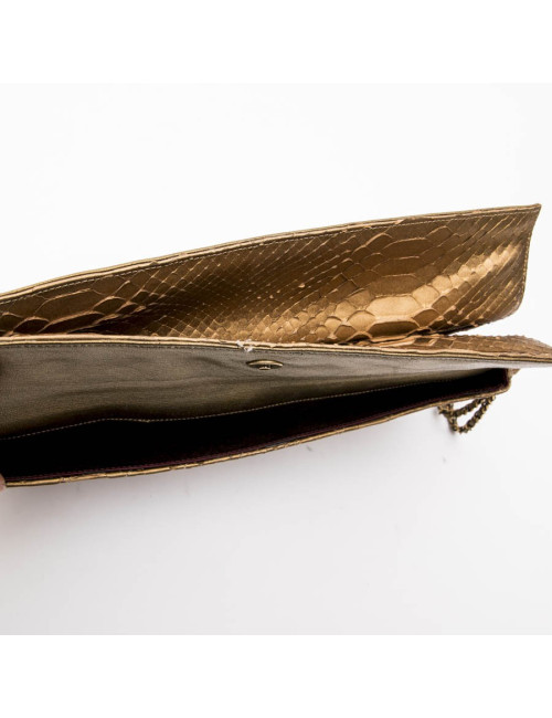 Pochette CHANEL en python or mat