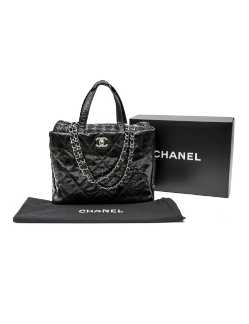 Sac CHANEL cuir vieilli noir et rabat en tweed gris