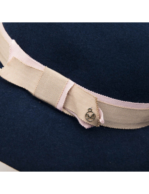 E.S Chapeau TM MAISON MICHEL en feutrine bleue