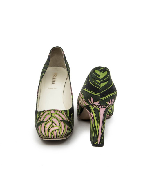 E.S Ensemble haut et jupe t 40 et escarpins t 38.5 PRADA imprimés fleuris