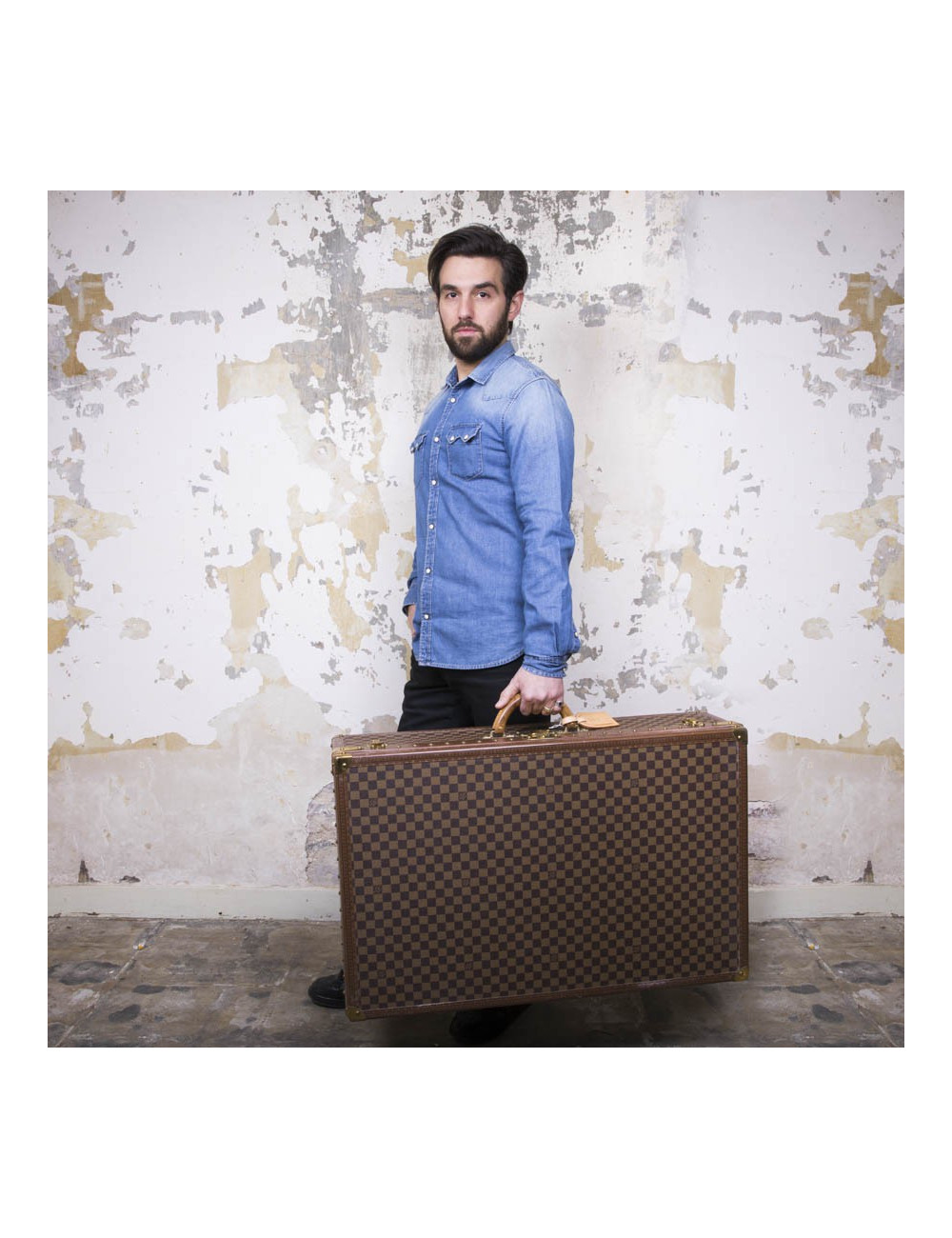 LOUIS VUITTON suitcase in damier ébène canvas